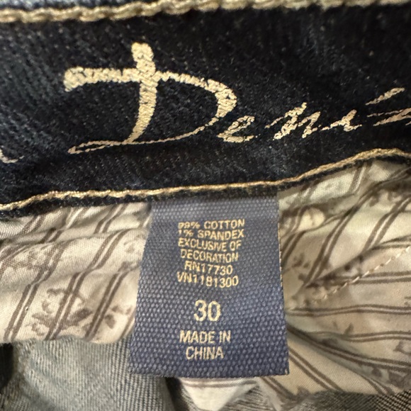 Converse Jeans, Size 30 - Picture 6 of 6